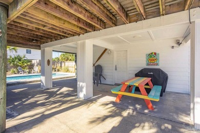 Welcome to your charming beach bungalow just a few blocks from - photo 34