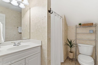 **Best and Final offers due by Monday 6/15 at 4pm. Nestled among - photo 35