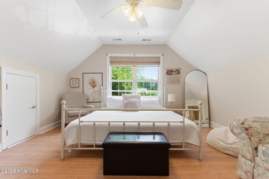 **Best and Final offers due by Monday 6/15 at 4pm. Nestled among - photo 36