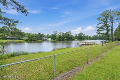 Waterfront living without the restrictions of an HOA. Welcome to - photo 40