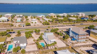 Welcome to your charming beach bungalow just a few blocks from - photo 43