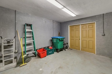 One or more photo(s) has been virtually staged || Lakefront - photo 45