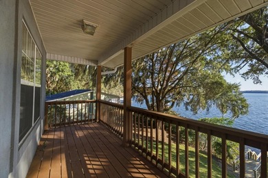 One or more photo(s) has been virtually staged || Lakefront - photo 46