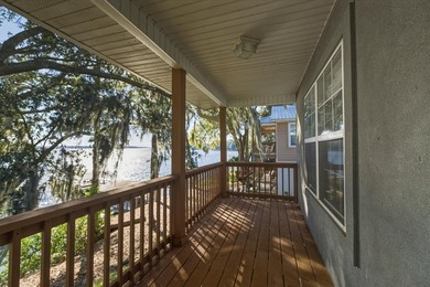 One or more photo(s) has been virtually staged || Lakefront - photo 47