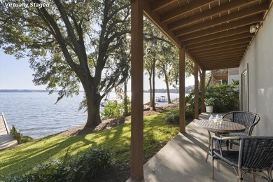 One or more photo(s) has been virtually staged || Lakefront - photo 48
