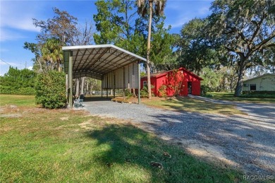 Two homes, a barn plus an RV port, all on almost 2 acres of - photo 54