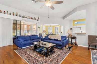 Beautiful custom Huntly model offering timeless charm and - photo 5