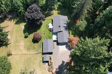 Private 1.7-acre retreat minutes from Sequim, wrapped in - photo 12