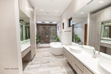 Discover an unparalleled level of comfort and elegance in this - photo 17