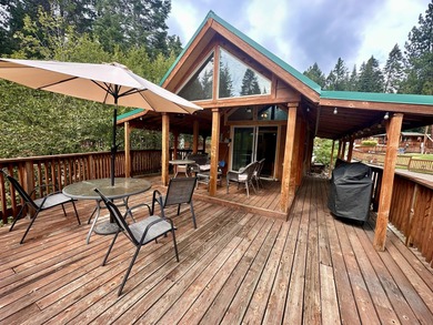 Hyatt Reservoir Home For Sale in Ashland Oregon