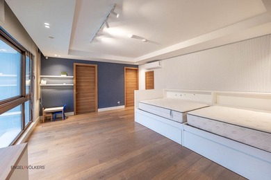 Discover an unparalleled level of comfort and elegance in this - photo 22