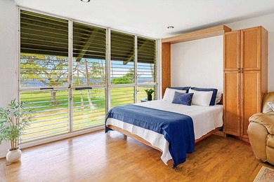 Oceanfront living in the heart of Kihei with panoramic views and - photo 2