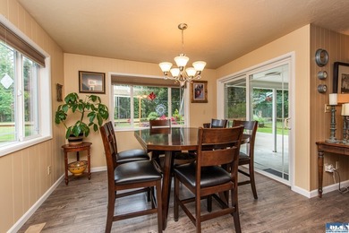 Private 1.7-acre retreat minutes from Sequim, wrapped in - photo 26