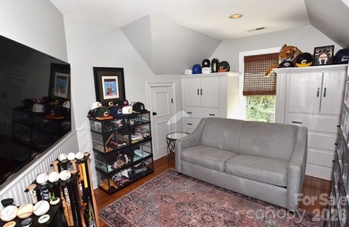 Welcome to 18719 Cannon Crossing Way in Davidson. This - photo 28