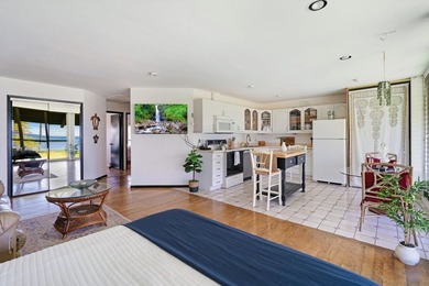 Oceanfront living in the heart of Kihei with panoramic views and - photo 8