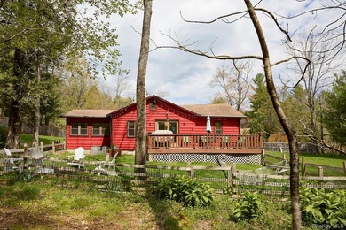 17 Highland Ave in Smallwood, NY is a furnished 3-bedroom - photo 30