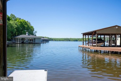 The Only Lake Anna Community with Access to Both Sides of the - photo 10