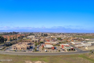 Great opportunity for a first-time homebuyer or investor. This - photo 31