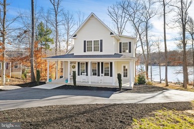 Lake Home For Sale in Ruther Glen, Virginia