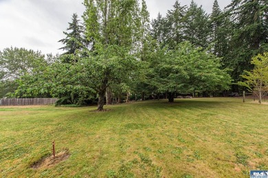 Private 1.7-acre retreat minutes from Sequim, wrapped in - photo 42
