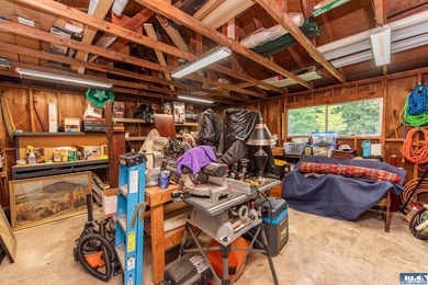 Private 1.7-acre retreat minutes from Sequim, wrapped in - photo 46