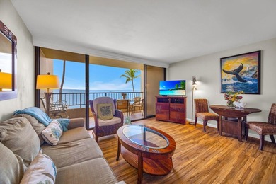 Front-row Hotel Zoned vacation rental approved beach condo in - photo 7