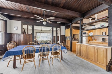 THIS IS IT! Here's your opportunity to own a rare duplex - photo 8