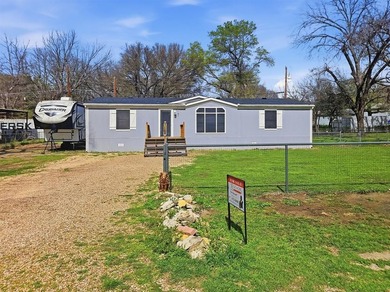 Western Lake Home For Sale in Weatherford Texas