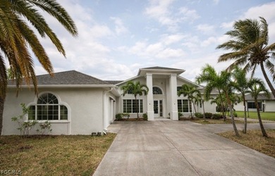 LOCATION, LOCATION!! Spacious 3 bedroom, 2 bath pool home - photo 1