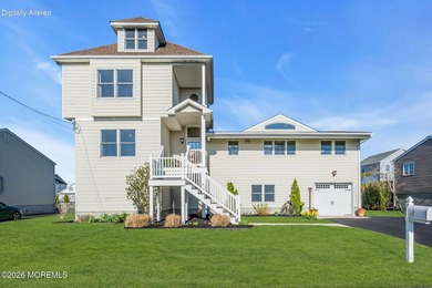 Custom Built Silver Bay Retreat minutes from GSP .Turnkey - photo 7