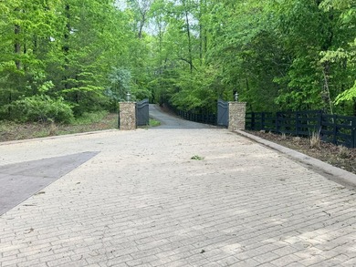 Great opportunity to build a new home in an upscale lake - photo 3