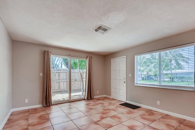 Excellent duplex opportunity in the heart of Middle River - photo 19