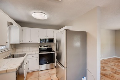 Excellent duplex opportunity in the heart of Middle River - photo 22