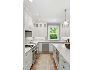 This is one of those homes that genuinely does not exist - photo 27