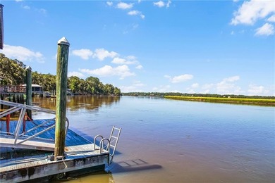 Private Deep Water Dock with Lift and Screened area. Nestled - photo 31