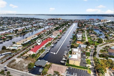 MOTIVATED SELLER! Welcome to your dream waterfront escape. This - photo 38