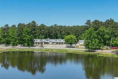 Equestrian Dream on Lay Lake! Welcome to an equestrian lover's - photo 41