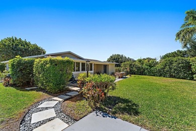 Positioned on an oversized corner lot in Lake Clarke Shores - photo 42