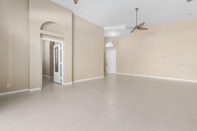 Enjoy privacy and comfort in this 3BR/2BA home with a 2-car - photo 8