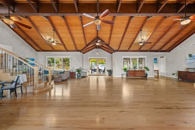 Perched atop 45 acres of Launiupoko's most coveted slopes, this - photo 9