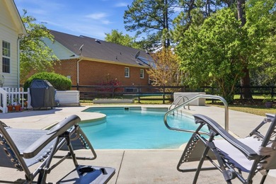 Saltwater pool, golf-course frontage, and oak hardwoods - photo 3