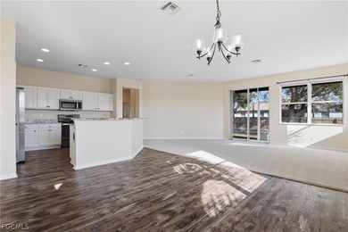 APPROVED SHORT SALE! Spacious and move in ready! This - photo 9