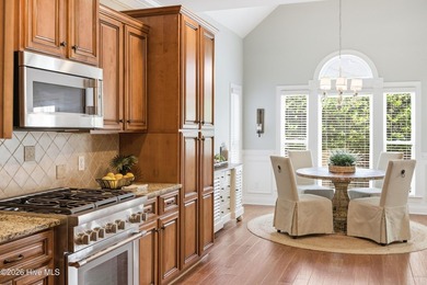 Welcome Home to this beautiful, 3 bedroom, 3 bath home located - photo 25