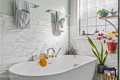 Welcome Home to this beautiful, 3 bedroom, 3 bath home located - photo 31