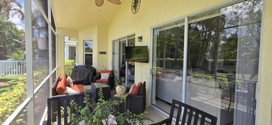 Welcome to 195 NW Willow Grove Avenue. As you approach this Key - photo 18