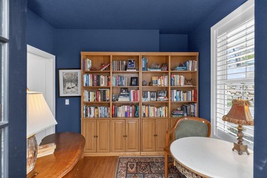 Custom 5-BD, 4.5-BA, 4,290-square-foot home commands a hilltop - photo 27