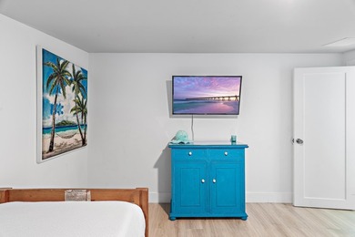 One of the few newer-construction beachfront homes in Bid-A-Wee - photo 28