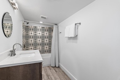 One of the few newer-construction beachfront homes in Bid-A-Wee - photo 29