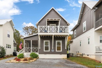 Lake Guntersville Home For Sale in Guntersville Alabama