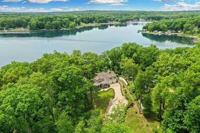 Custom 5-BD, 4.5-BA, 4,290-square-foot home commands a hilltop - photo 34